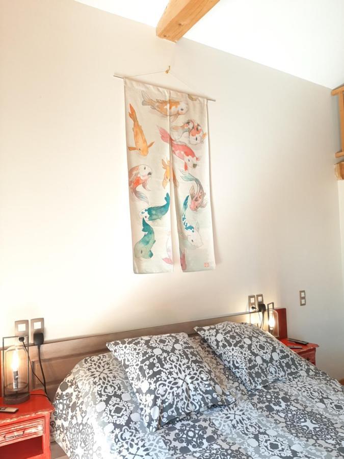 Le Grand Noyer Bed & Breakfast Ambronay ภายนอก รูปภาพ