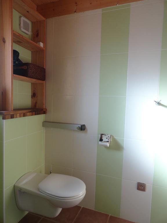 Le Grand Noyer Bed & Breakfast Ambronay ห้อง รูปภาพ